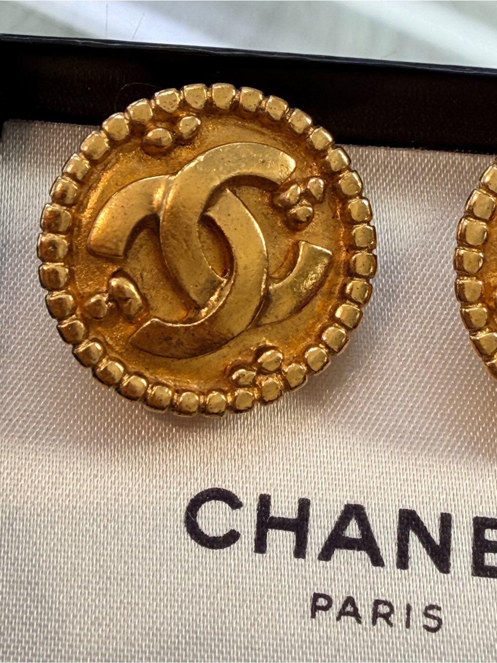 Chanel Gold-Tone CC Button Earrings
Authentic ✨ - Picture 3 of 8